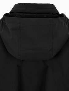 Buy 남성 릴렉스핏 패커블 후드 테크 자켓 in color CK BLACK