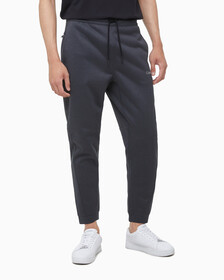 Buy 남성 릴렉스핏 조거 팬츠 in color BLACK
