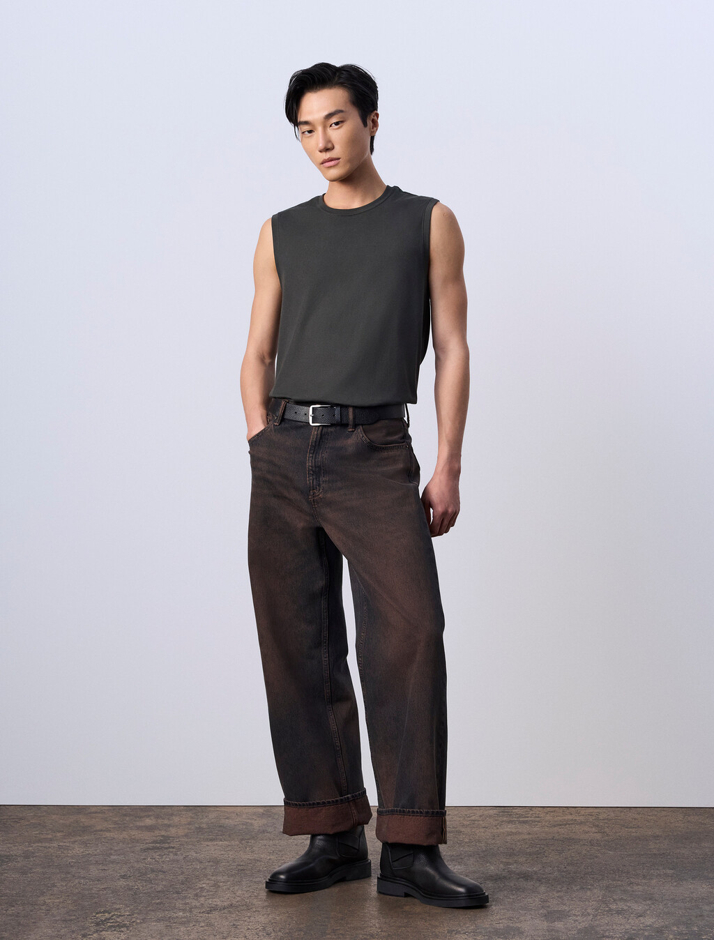 Buy Jung Kook for Calvin Klein 남성 헤리티지 코튼 탱크탑 in color PEAT