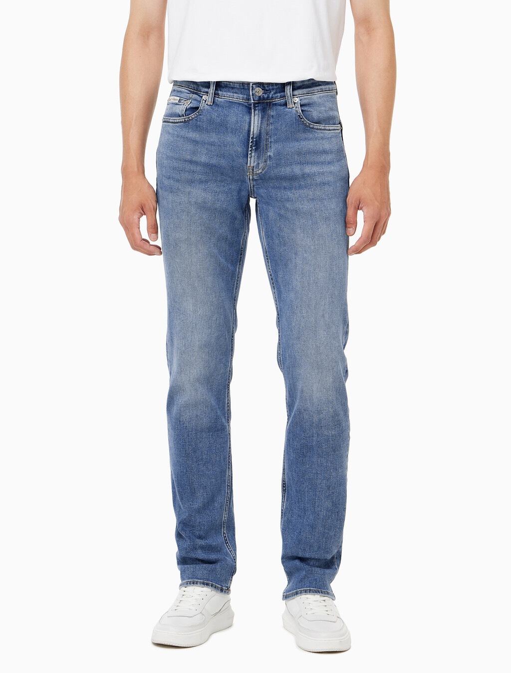 Buy 남성 바디핏 미드블루 이탈리안 데님 in color MID BLUE BACK EMBRO
