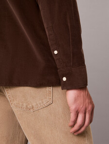 Buy 남성 코듀로이 이지 셔츠 in color Brown