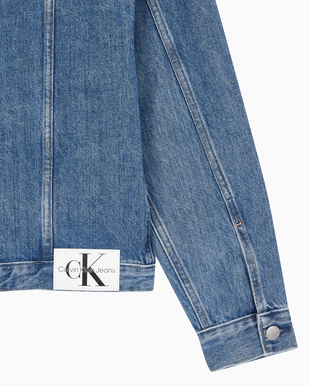 Buy 여성 모노그램 뱃지 데님 자켓 in color MID BLUE BACK EMBRO