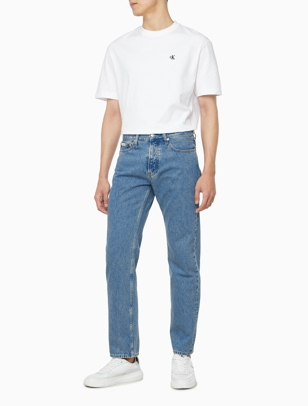 Buy 남성 스탠다드 스트레이트핏 스톤블루 데님 in color MID BLUE BACK EMBRO