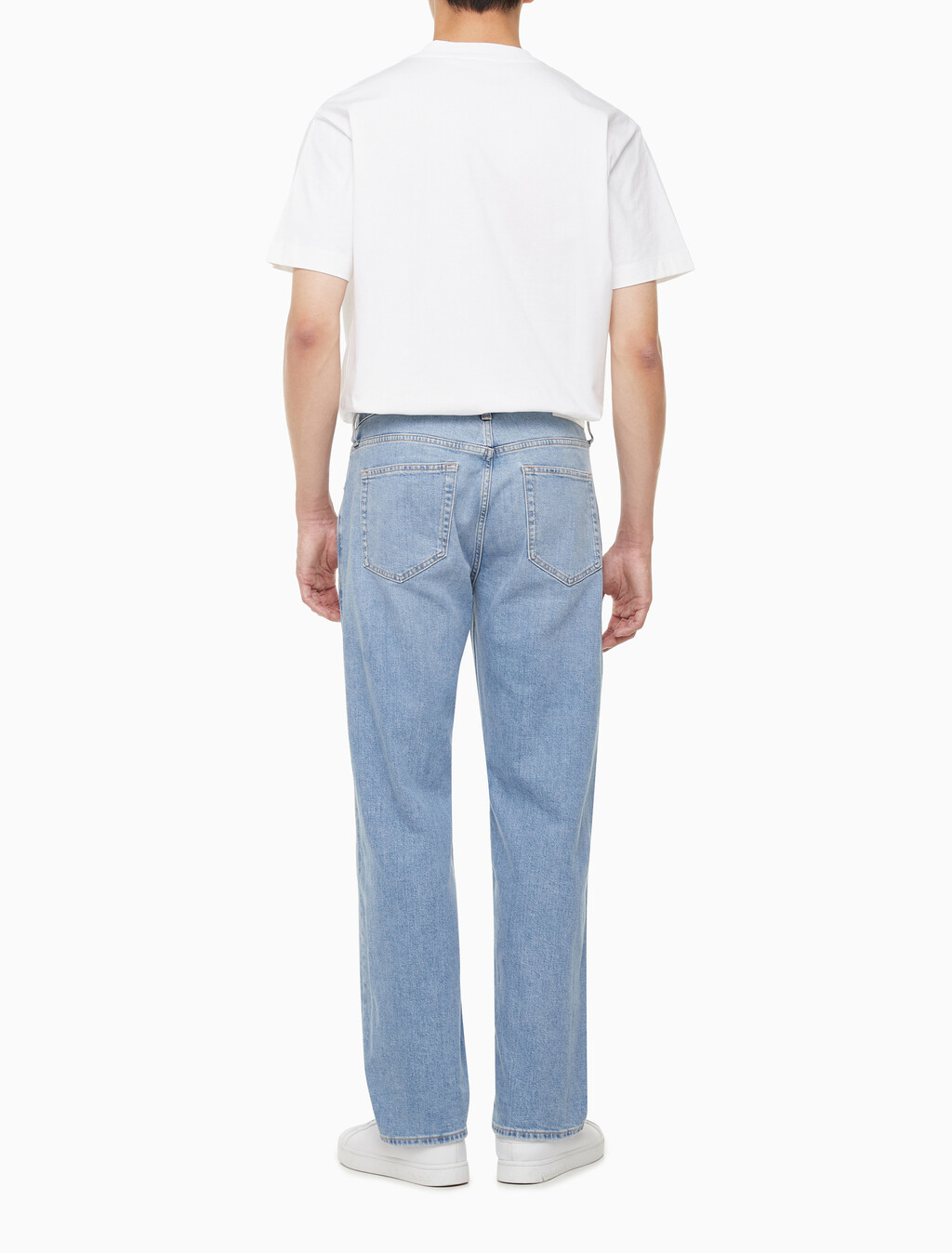 Buy 남성 90'S 스트레이트핏 라이트블루 데님 in color CHALKY BLUE