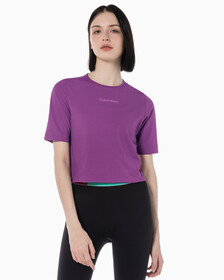 Buy 여성 박시 핏 에센셜 기능성 반팔 티셔츠 in color AMETHYST