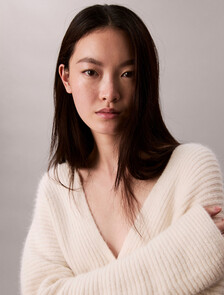 Buy 여성 L/S 버튼업 가디건 in color BRILLIANT WHITE