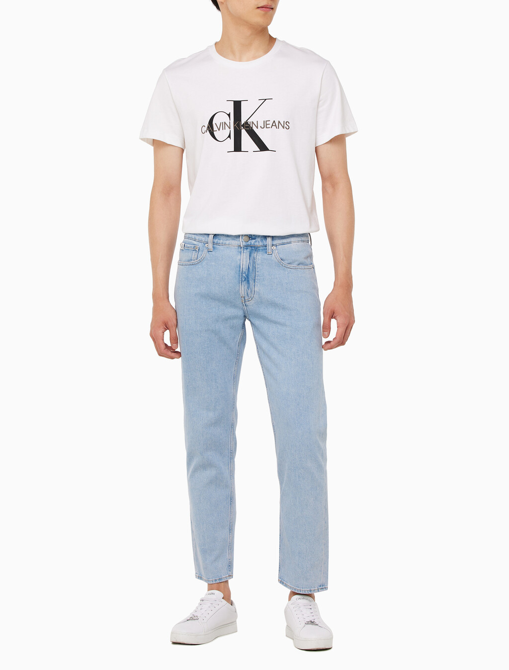 Buy 남성 슬림 스트레이트 크롭핏 라이트블루 데님 in color CHALKY BLUE