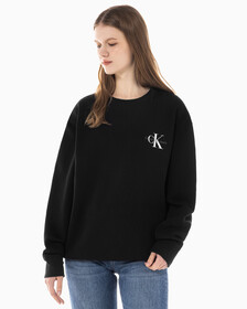 Buy 남녀공용 릴렉스핏 스몰 모노그램 로고 기모 스웨트셔츠 in color CK BLACK