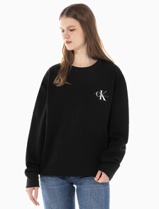 Buy 남녀공용 릴렉스핏 스몰 모노그램 로고 기모 스웨트셔츠 in color CK BLACK