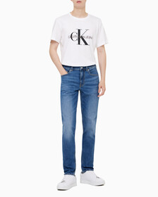 Buy 남성 바디 테이퍼핏 미드 블루 37.5 데님 in color MID BLUE BACK EMBRO