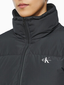 Buy 남녀공용 릴렉스 숏 다운 푸퍼 in color CK BLACK