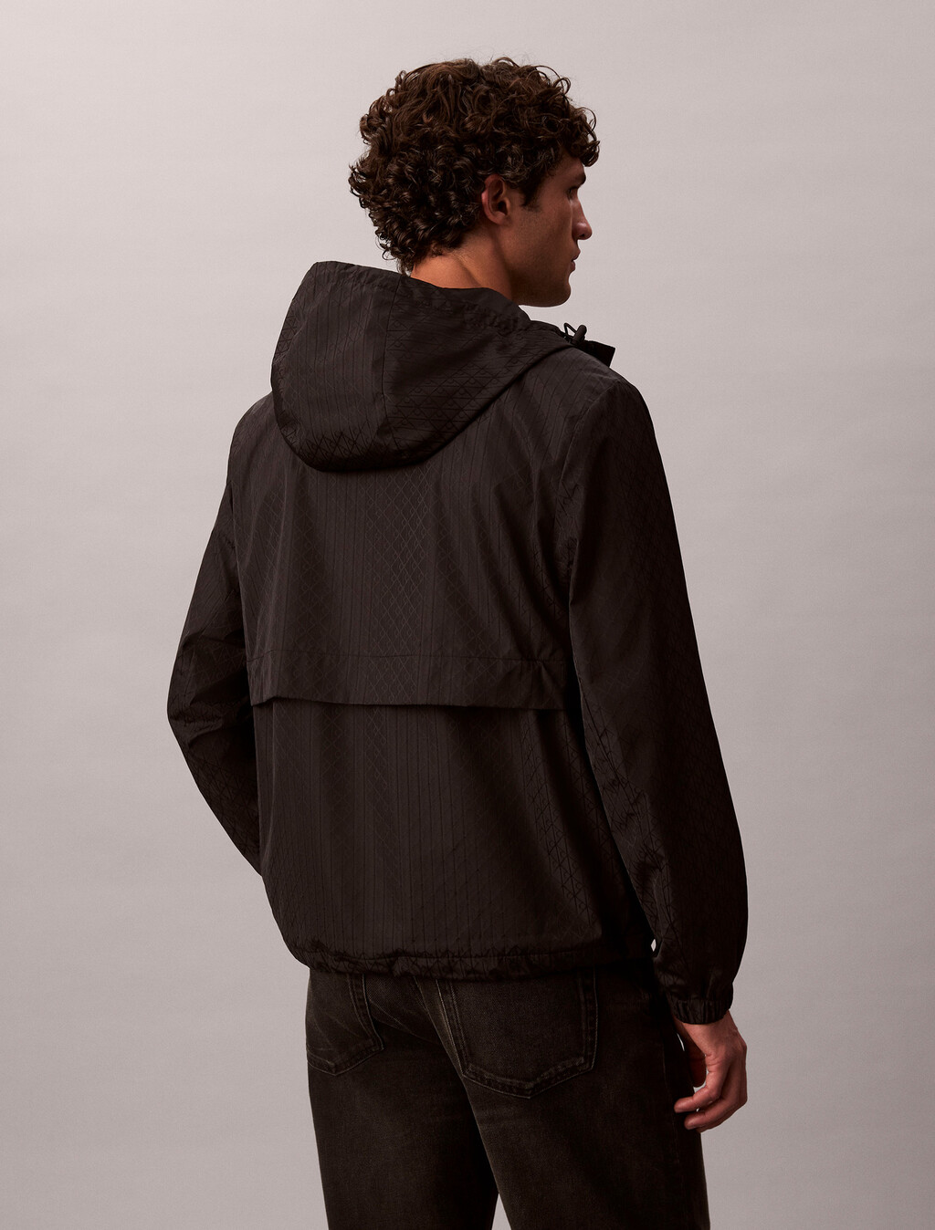 Buy 남성 AOP 나일론 윈드브레이커 자켓 in color BLACK