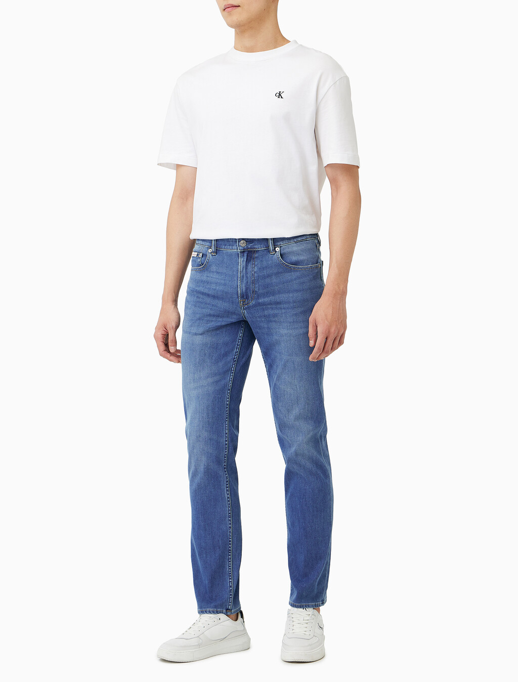 Buy 바디 바이 스트레치 진 in color Mid Blue