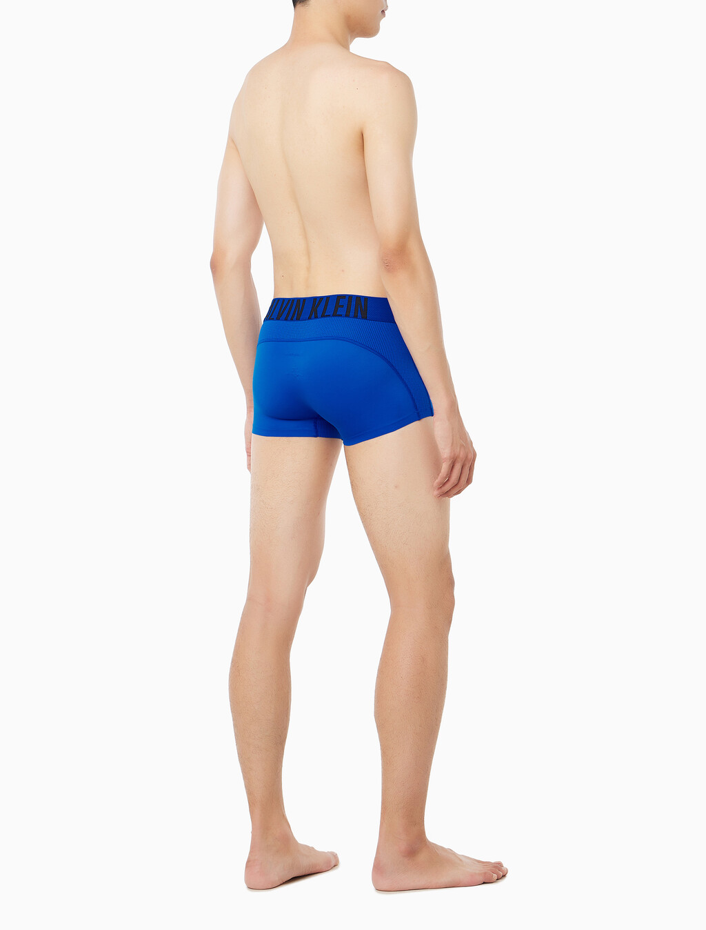 Buy 남성 인텐스 파워 메쉬 로우 라이즈 트렁크 in color blue