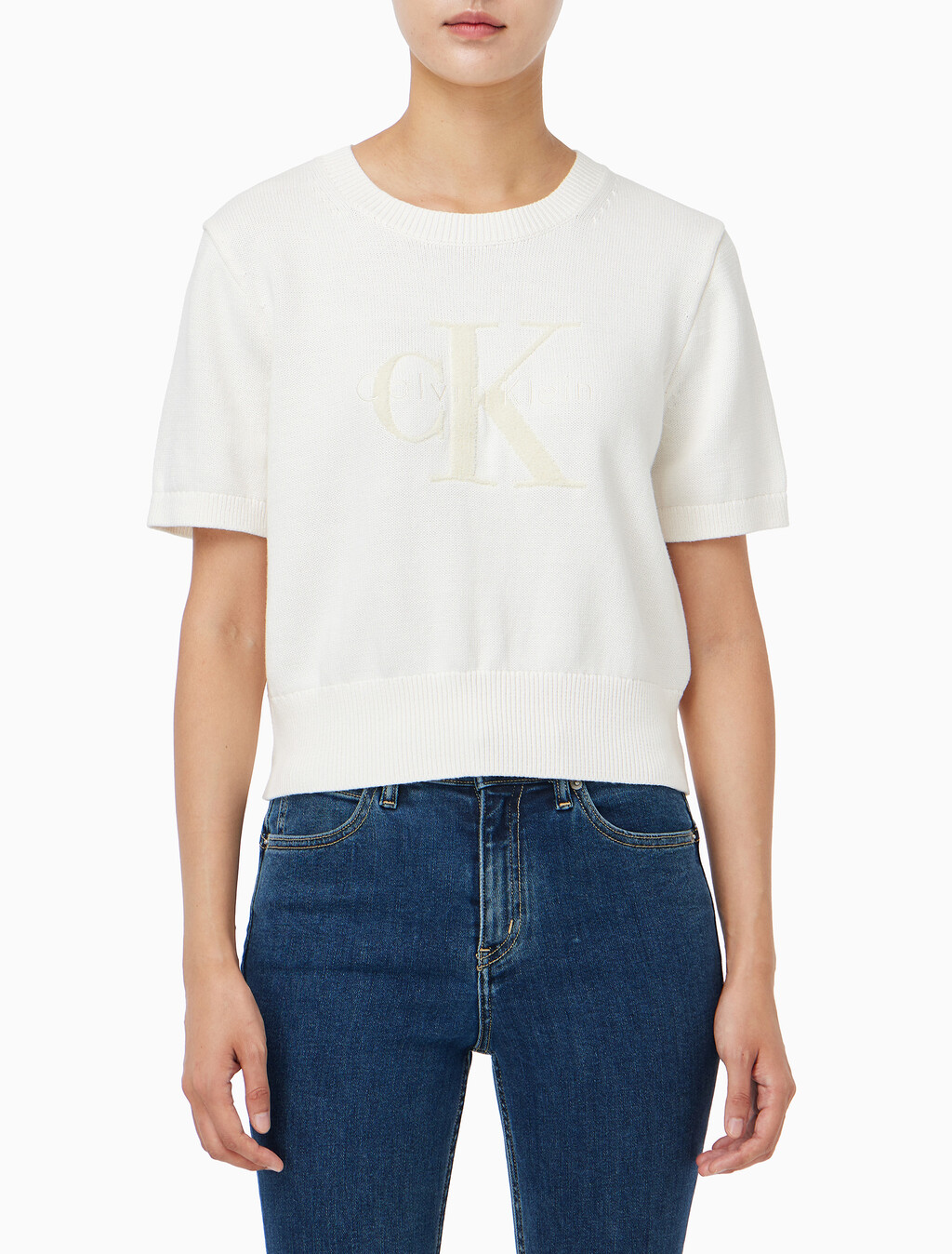 Buy 여성 청키 코튼 그래픽 풀오버 in color ANCIENT WHITE