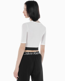 Buy 여성 레귤러 핏 스트레치 기능성 크롭 반팔 티셔츠 in color BRIGHT WHITE
