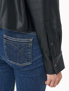 Buy 여성 폭스레더 셔츠 in color BLACK