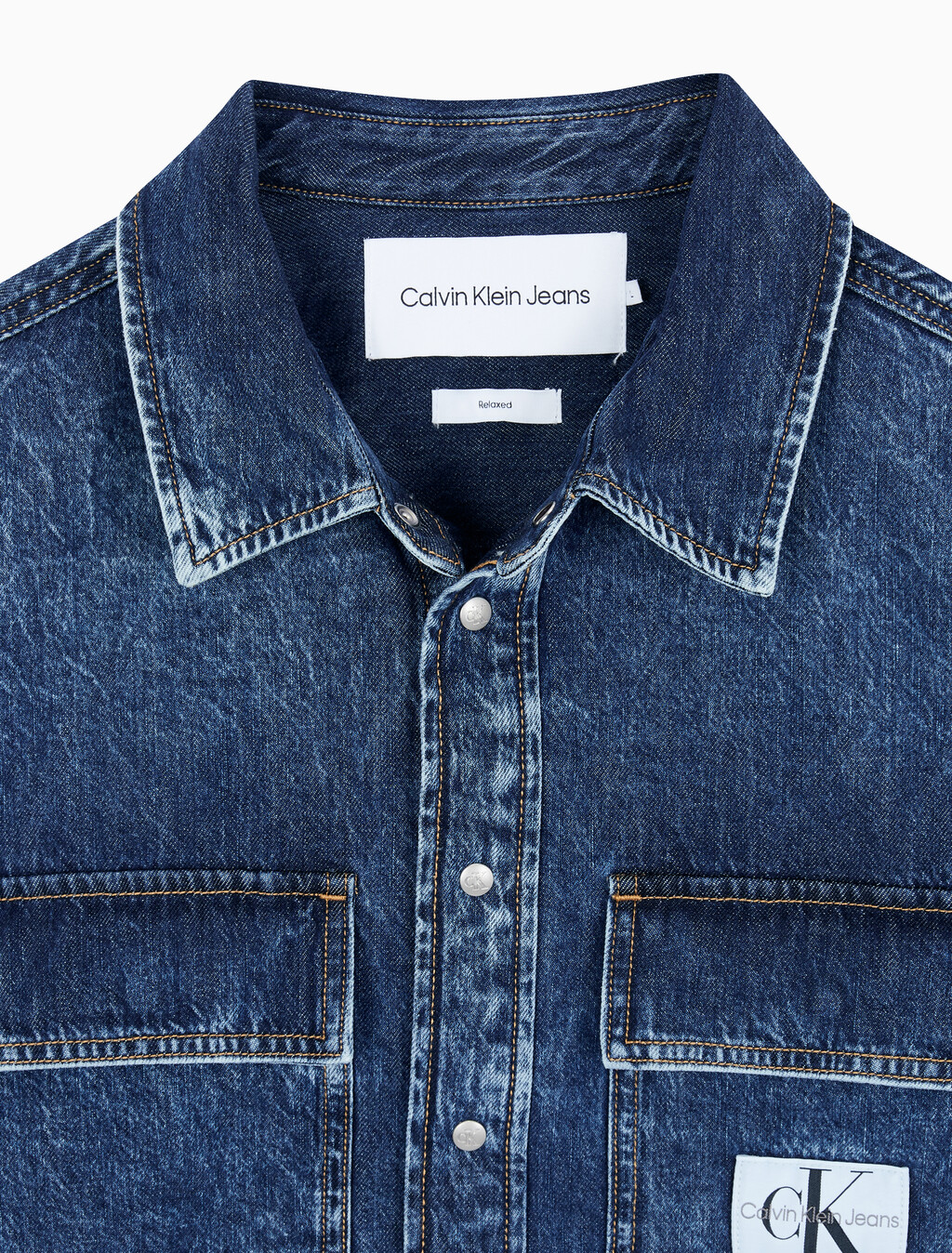 Buy 남성 릴렉스핏 유틸리티 데님 셔츠 in color MID BLUE BACK EMBRO