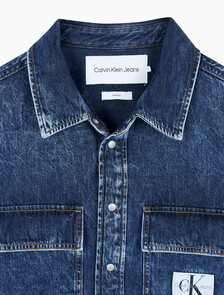 Buy 남성 릴렉스핏 유틸리티 데님 셔츠 in color MID BLUE BACK EMBRO