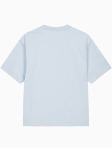Buy 남성 릴렉스핏 CKJ 그래픽 반팔 티셔츠 in color LIGHT BLUE