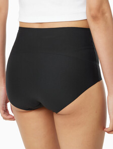 Buy 여성 세컨 스킨 스무싱 브리프 in color BLACK