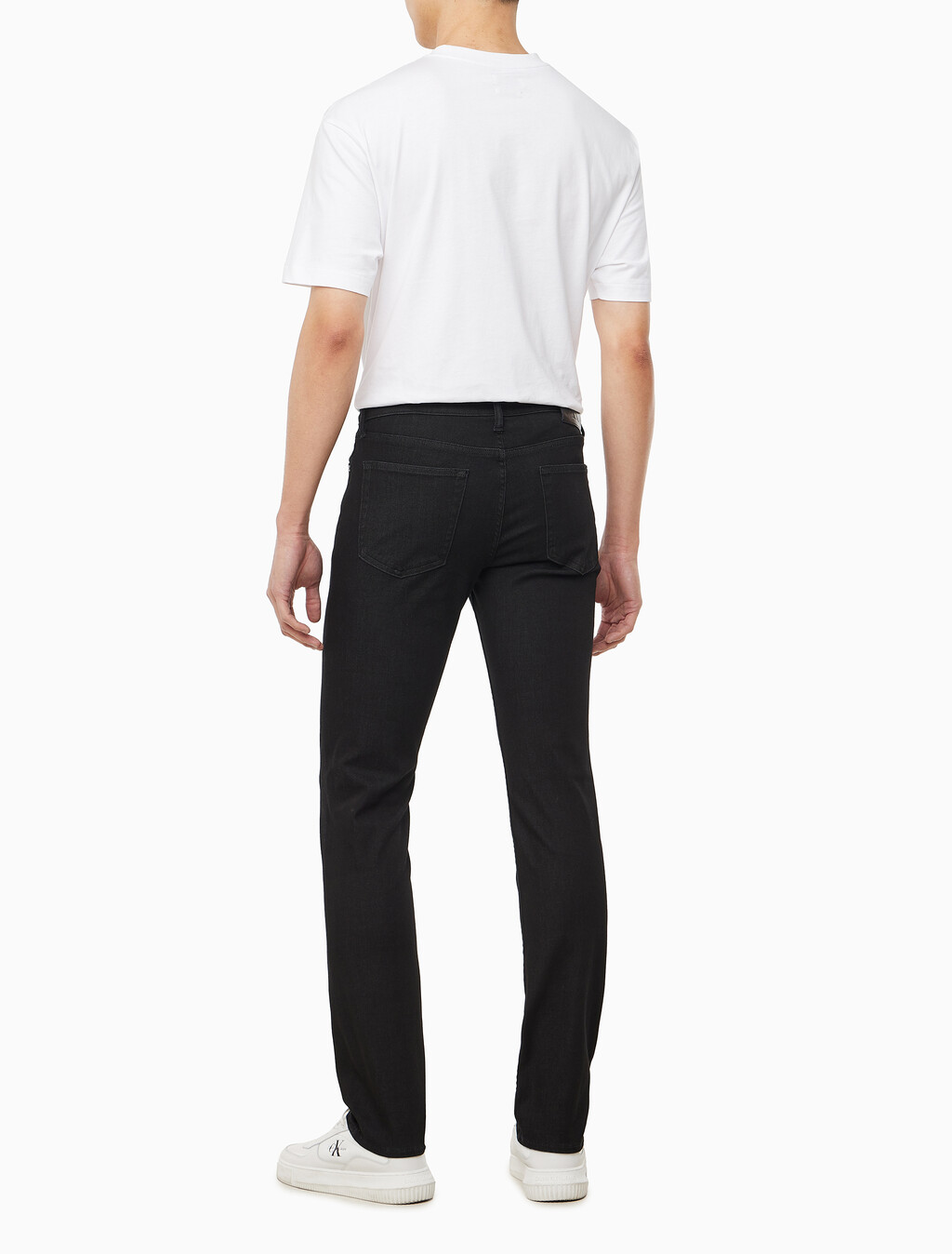 Buy 남성 슬림핏 블랙 37.5 기능성 데님 in color BLACK