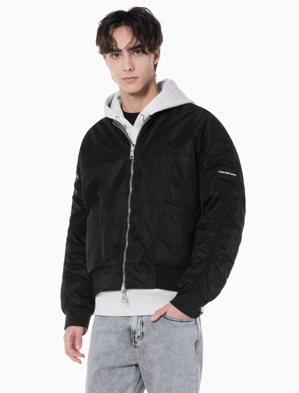 Buy 남성 리버서블 퀼팅 봄버 자켓 in color CK BLACK