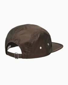 Buy 남녀공용 모노그램 로고 플랫 캡 in color DARK CHESTNUT