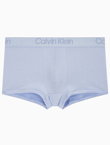 Buy 남성 CK 블랙 3PK 로우 라이즈 트렁크 in color BLACK/TURBULENCE/CASUAL BLUE