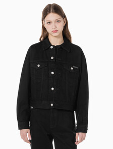 Buy 여성 90'S 히어로 트러커 자켓 in color BLACK