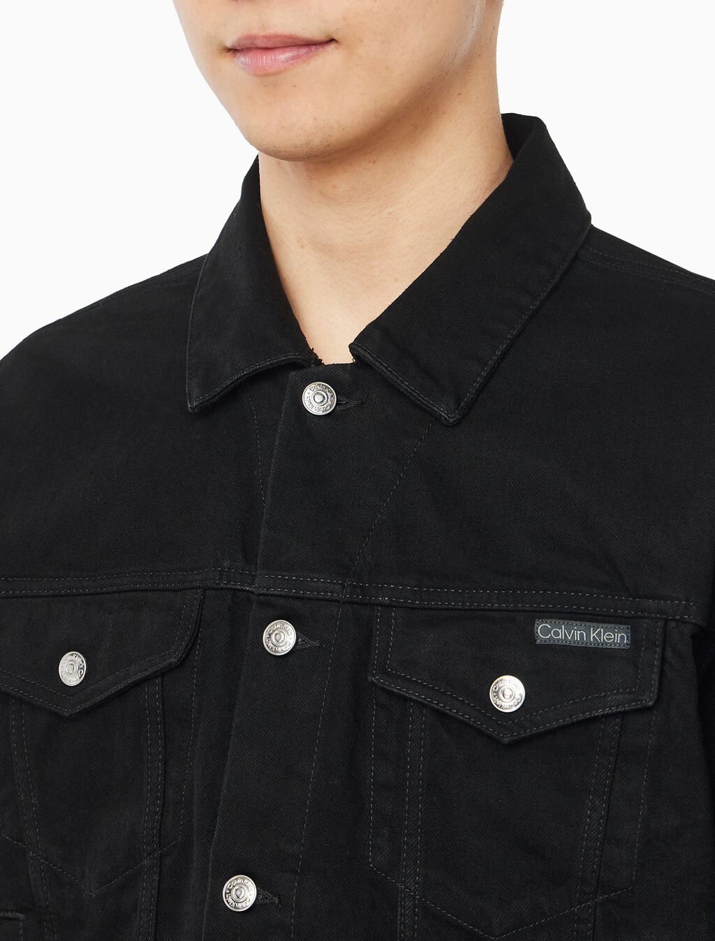 Buy 90S 트러커 자켓 in color BLACK