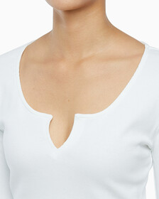 Buy 여성 스플리트 카라 립 롱 슬리브 in color BRIGHT WHITE