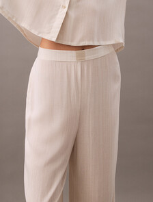 Buy 여성 우븐 비스코스 팬츠 in color TEXTURED STRIPE PELICAN