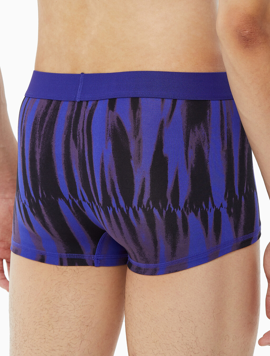 Buy 남성 퓨쳐쉬프트 LTE 로우라이즈 드로즈 in color MIRAGE PRINT_SPECTRUM