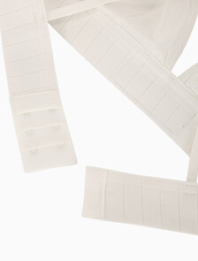 Buy 여성 헤리티지 애슬레틱 AF 트라이앵글 in color TOFU