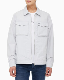 Buy 남성 패스트 트랙 셔츠 재킷 in color GHOST GREY