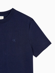 Buy 여성 아카이브 로고 크루넥 반팔 티셔츠 in color BARITONE BLUE