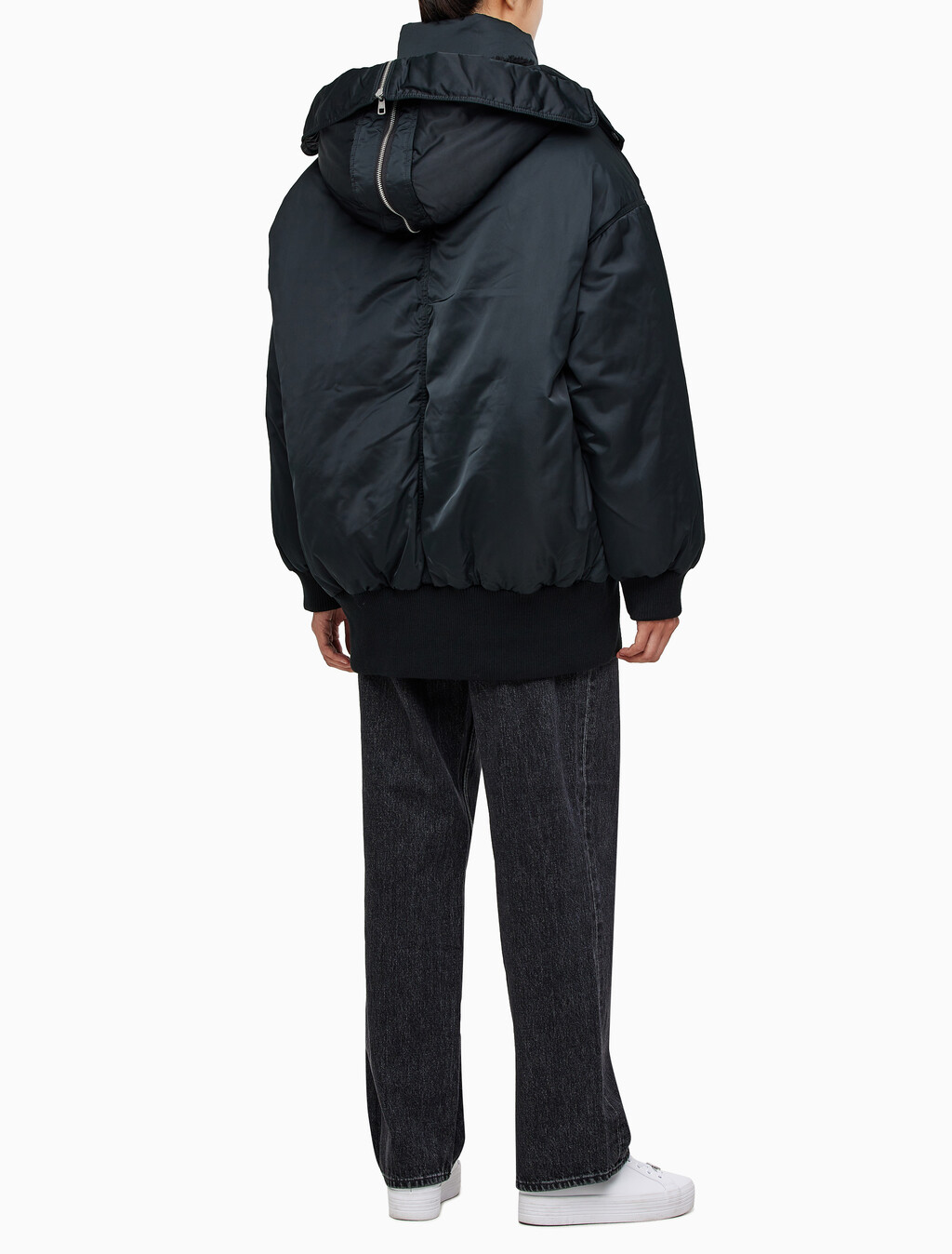 Buy 여성 아카이브 오버사이즈 후디 보머 패딩 in color CK BLACK
