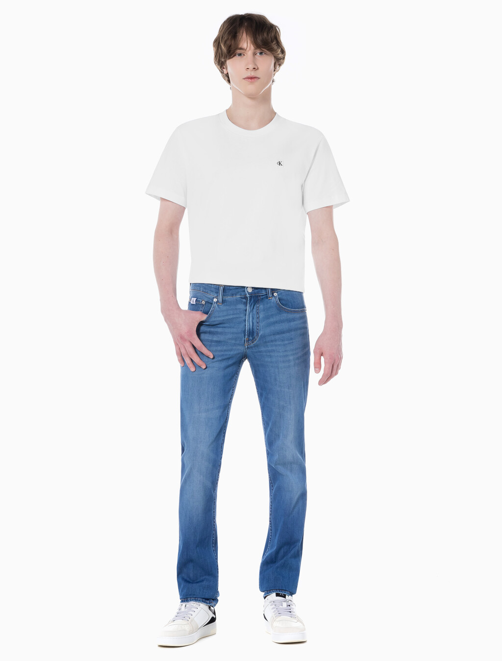 Buy 남성 바디핏 미드블루 37.5 기능성 데님 in color MID BLUE BACK EMBRO