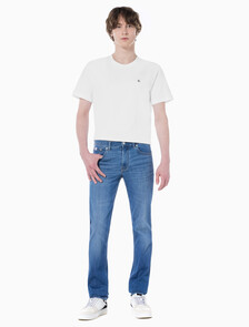 Buy 남성 바디핏 미드블루 37.5 기능성 데님 in color MID BLUE BACK EMBRO