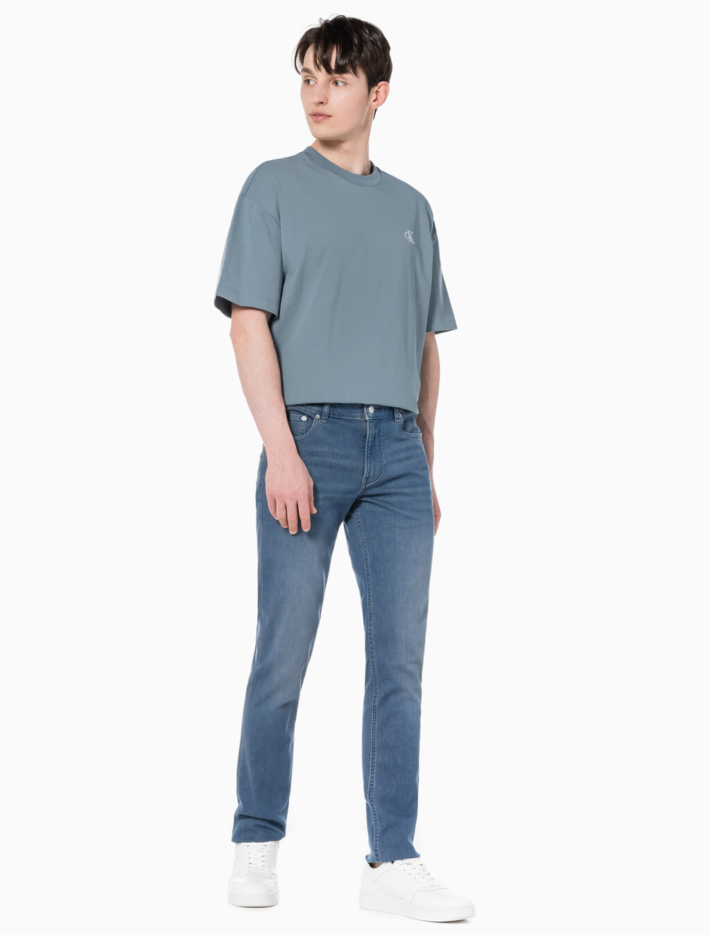 Buy 남성 바디핏 블루그레이 데님 in color GREY STEPPED RELEASE HEM