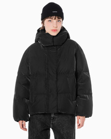 Buy 여성 디터쳐블 후디 다운 푸퍼 in color CK BLACK