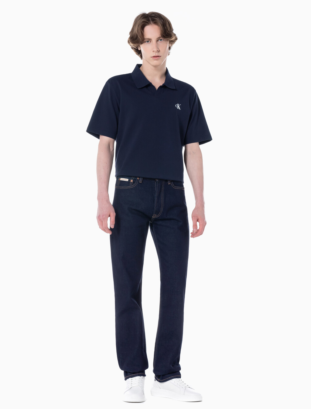 Buy 남성 스탠다드 스트레이트핏 다크블루 데님 in color CK RAW SELVEDGE