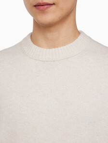 Buy 남성 릴렉스핏 알파카 울 니트 스웨터 in color LIGHT BEIGE