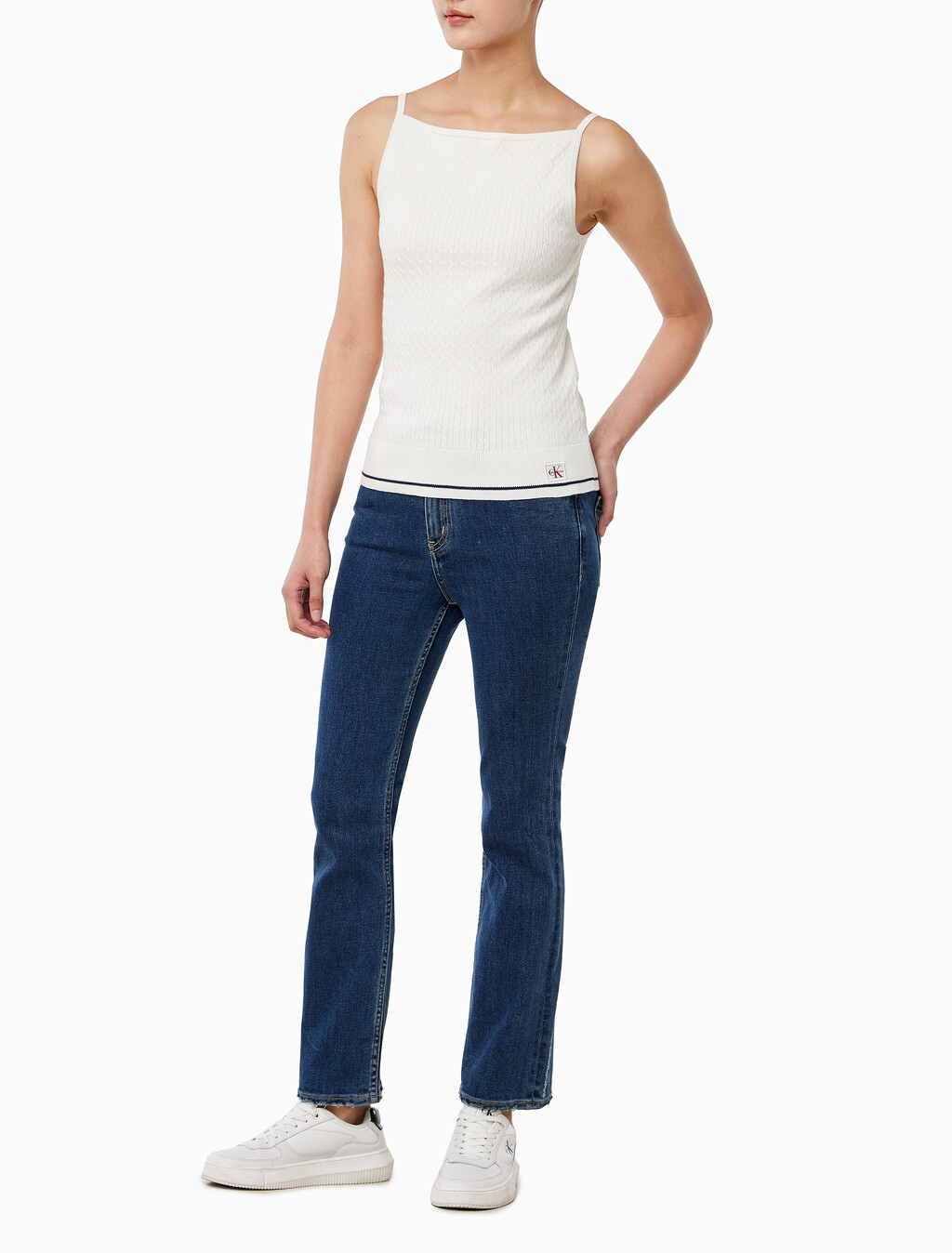 Buy 여성 슬림핏 우븐라벨 케이블 탱크 in color TOFU