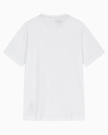 Buy 남성 레귤러 핏 에센셜 로고 반팔 티셔츠 in color BRIGHT WHITE