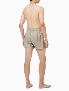 Buy 남성 샤인 새틴 자카드 박서 in color KHAKI BEIGE