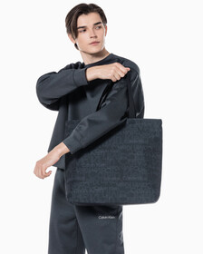 Buy 남녀공용 CK 쇼퍼 토트백 in color BLACK AOP/ BLAC