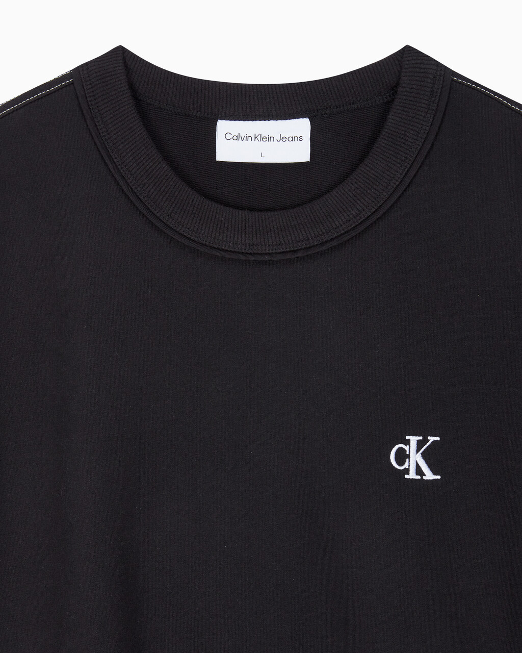 Buy 남성 레귤러핏 테리코튼 그래픽 반팔 스웨트셔츠 in color CK BLACK