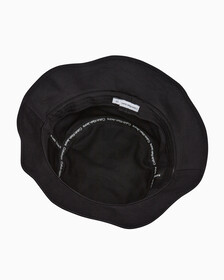 Buy 여성 CKJ 울트라 라이트 버킷햇 in color BLACK